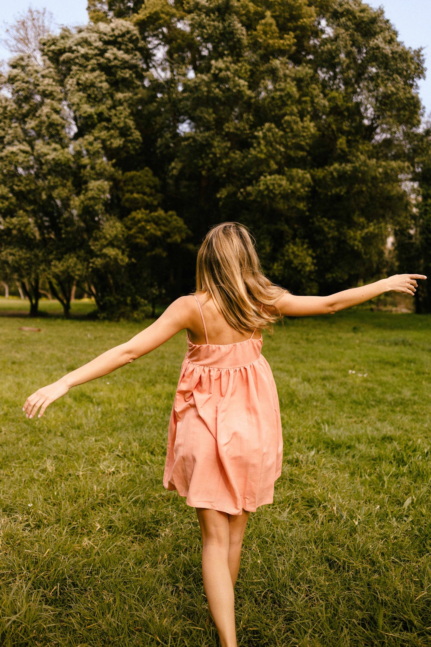 Joy dress | Coral in linen fabric