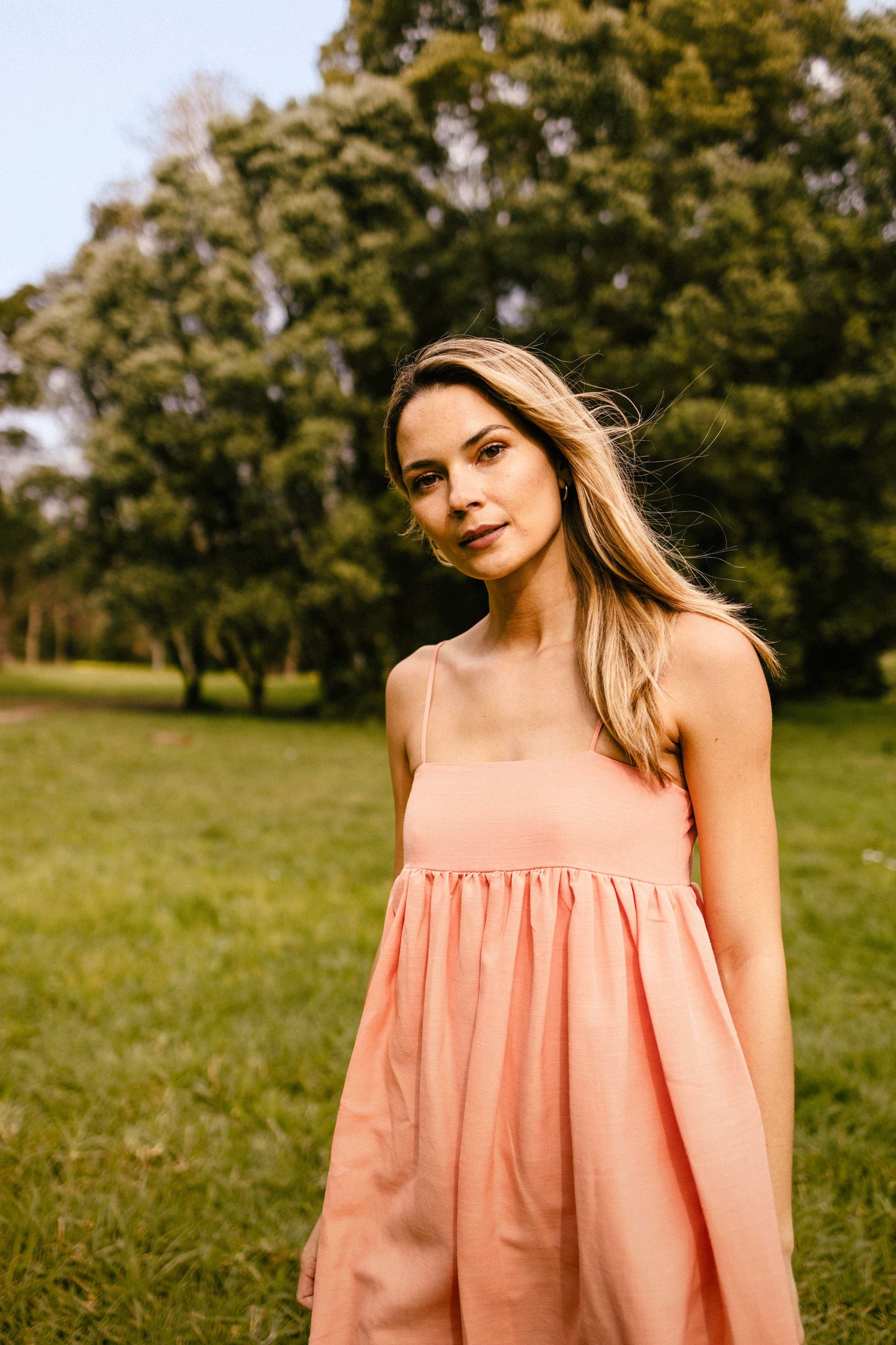Joy dress | Coral in linen fabric